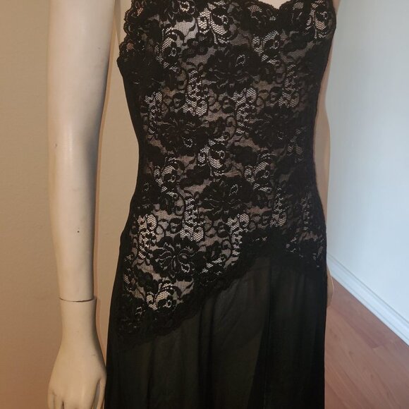 Delicates Black Lace Top Vintage Nightgown Sheer || GUC || Small - Picture 5 of 15
